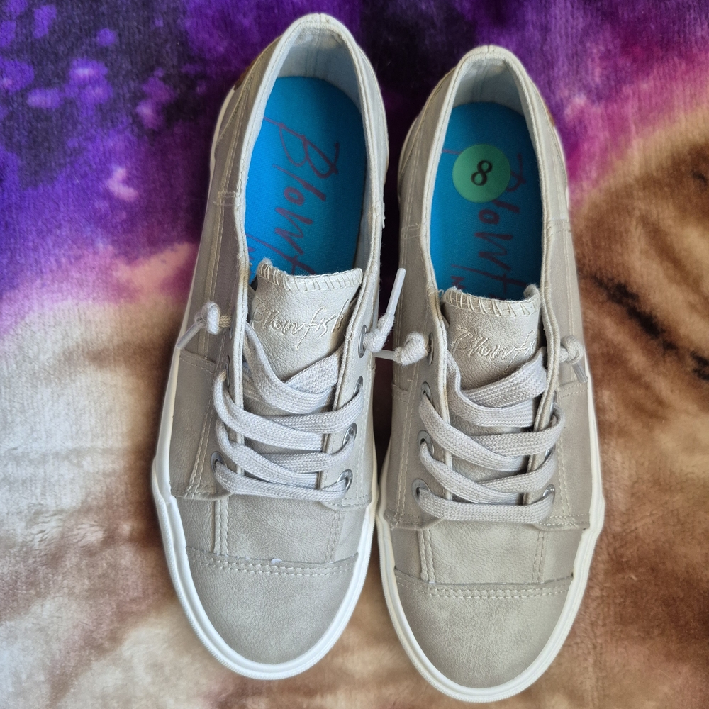 Blowfish Light Gray Casual Sneakers